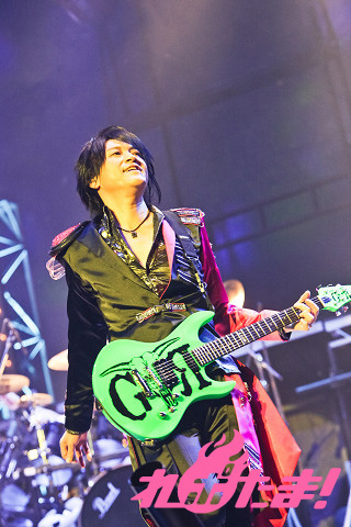 今年もGR相思相愛！GRANRODEO LIVE 2011 G6 ROCK☆SHOW 〜SUPERNOVA FEVER〜 at 武道館レポート -  れポたま！